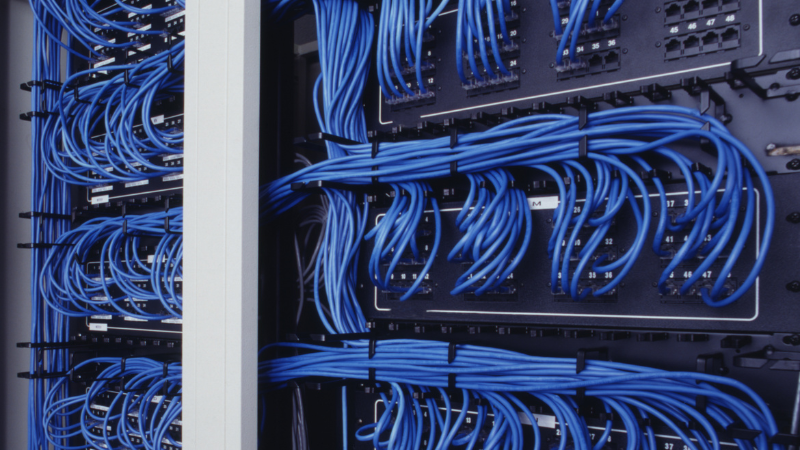 fiber-optic-cabling